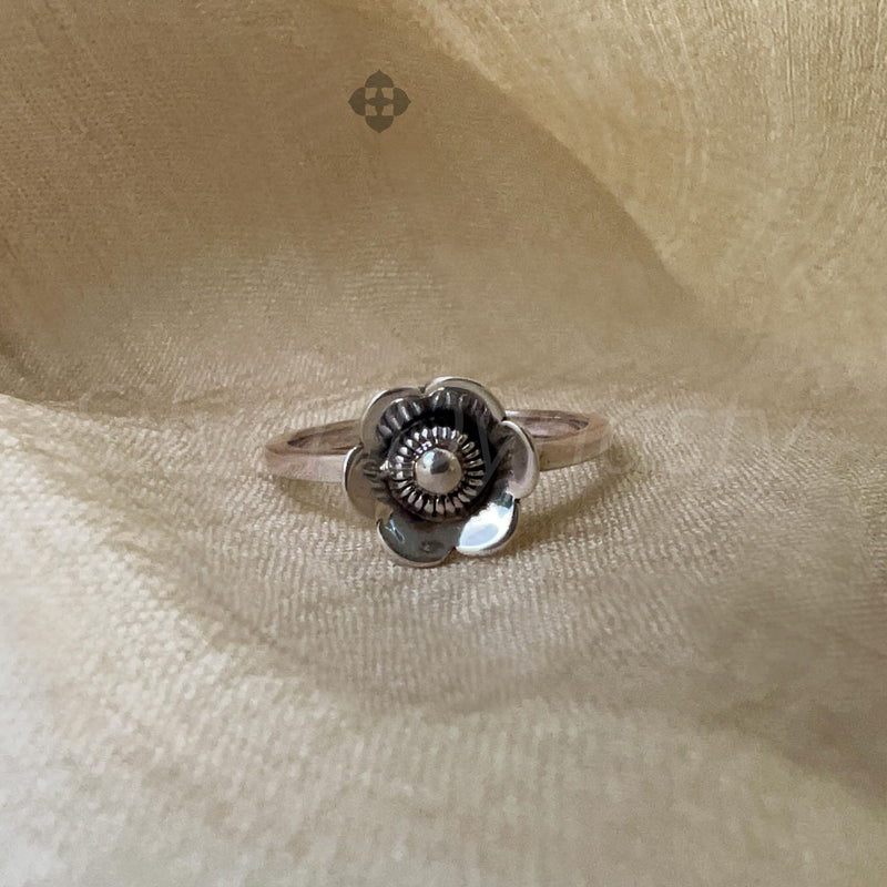 'Gorgeous' Silver Flower Band,925 Solid Sterling Silver Ring,
