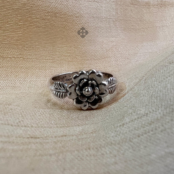 'Gorgeous' Silver Flower Band,925 Solid Sterling Silver Ring,