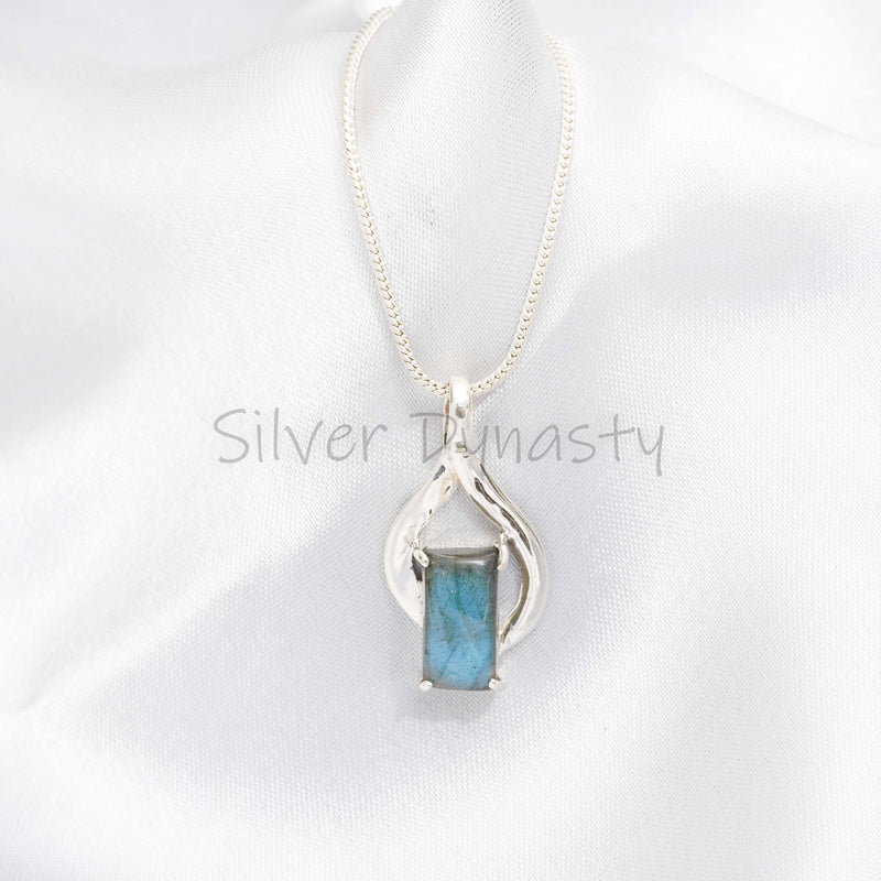 Labradorite Pendant, 925 Solid Sterling Silver Pendant