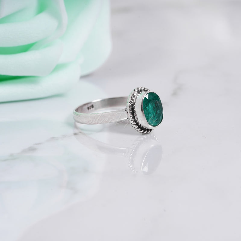 Emerald Ring / Panna Stone Silver Plated Ring for Men and Women